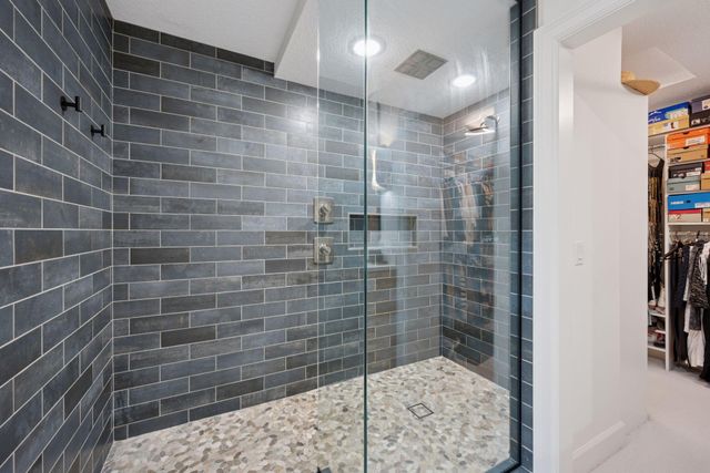 3734 Woodland Cove Parkway, Minnetrista, MN 55331