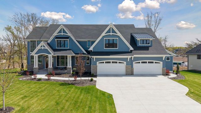 3734 Woodland Cove Parkway, Minnetrista, MN 55331