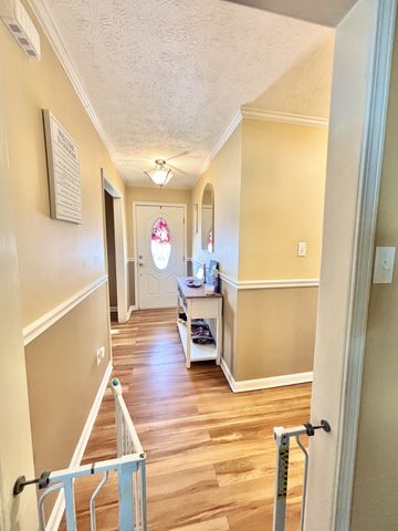 404 Springmont Dr, Hopkinsville, KY 42240