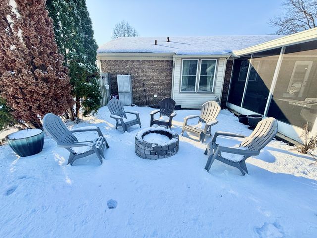 404 Springmont Dr, Hopkinsville, KY 42240