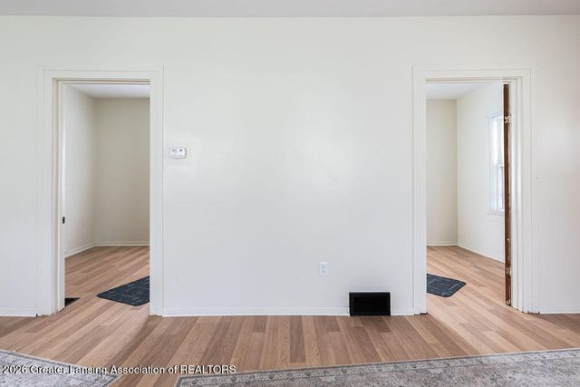 2229 Forest Avenue, Lansing, MI 48910