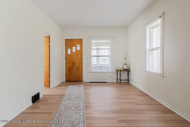 2229 Forest Avenue, Lansing, MI 48910