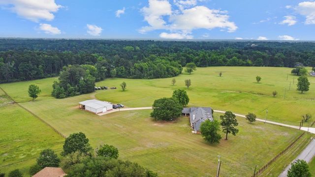 1325 Kings Rd, Marshall, TX 75672