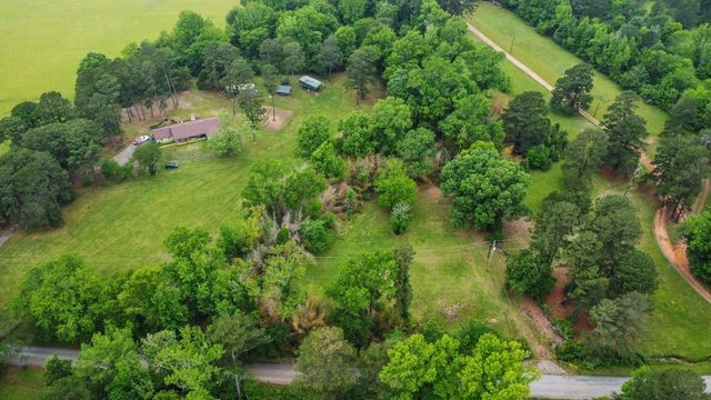 1325 Kings Rd, Marshall, TX 75672