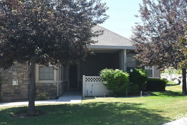 3072 W LEISURE VILLAS CT, West Jordan, UT 84084