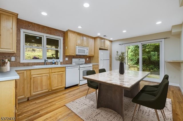 237 Mt Kemble Ave, Morris Twp., NJ 07960