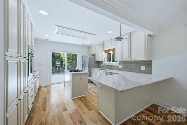 813 Walnut Avenue, Charlotte, NC 28208