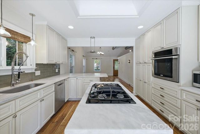813 Walnut Avenue, Charlotte, NC 28208