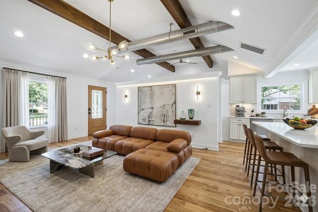 813 Walnut Avenue, Charlotte, NC 28208