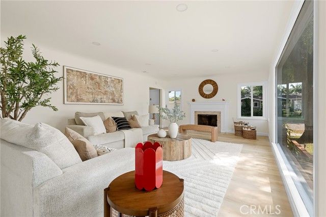 301 W Malvern Ave, Fullerton, CA 92832