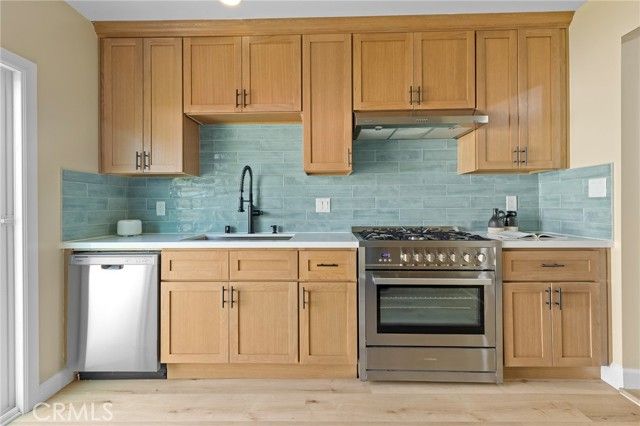 301 W Malvern Ave, Fullerton, CA 92832