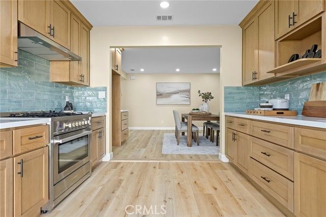 301 W Malvern Ave, Fullerton, CA 92832