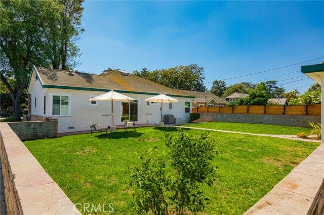 301 W Malvern Ave, Fullerton, CA 92832