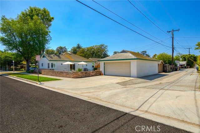 301 W Malvern Ave, Fullerton, CA 92832