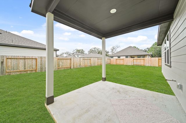 1211 Avenue M, Bay City, TX 77414