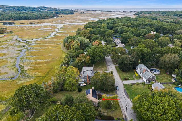 12 Liberty Rd, Marshfield, MA 02050