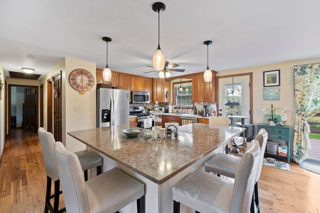 12 Liberty Rd, Marshfield, MA 02050
