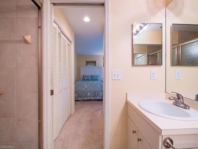 1840 Bald Eagle DR 405C, Naples, FL 34105