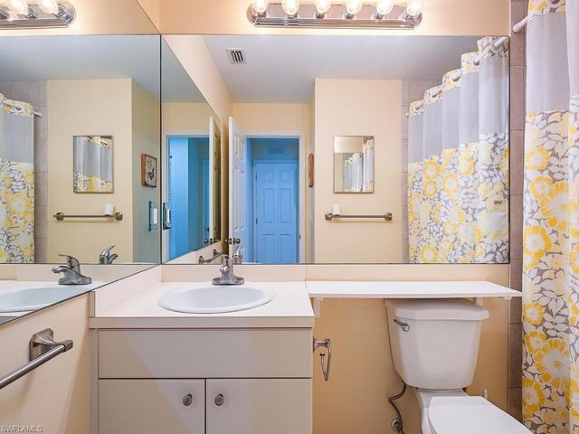 1840 Bald Eagle DR 405C, Naples, FL 34105