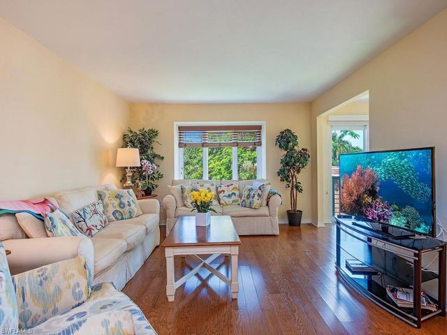 1840 Bald Eagle DR 405C, Naples, FL 34105