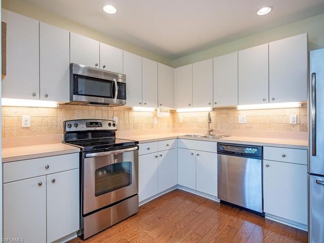 1840 Bald Eagle DR 405C, Naples, FL 34105