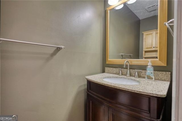 2926 Swarthmore Drive, Lawrenceville, GA 30044
