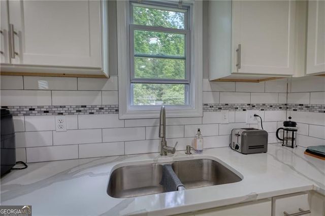2926 Swarthmore Drive, Lawrenceville, GA 30044