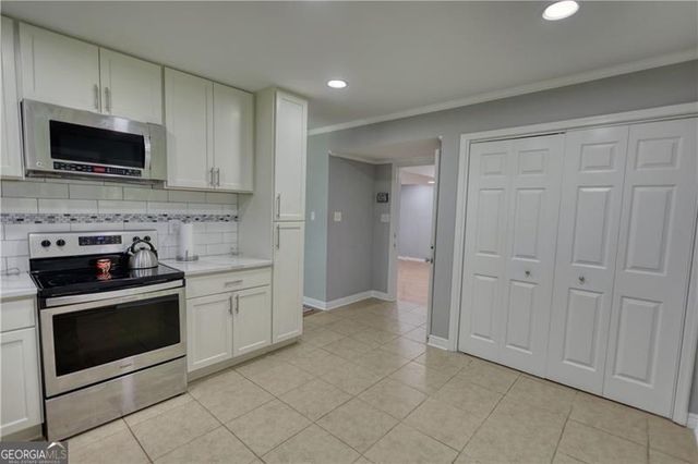 2926 Swarthmore Drive, Lawrenceville, GA 30044