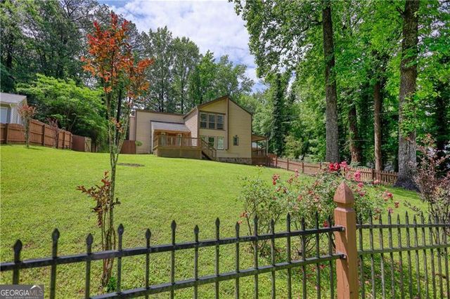 2926 Swarthmore Drive, Lawrenceville, GA 30044