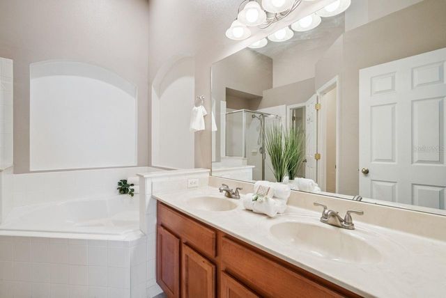 5345 LOS PALMA VISTA DRIVE, Orlando, FL 32837