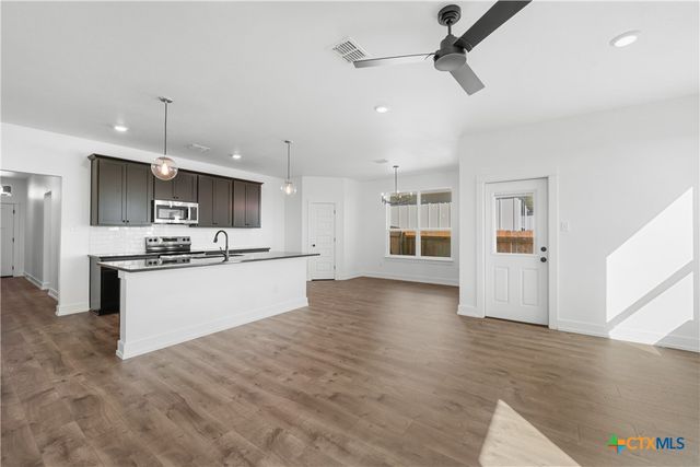 171 Grand Canyon Drive, Copperas Cove, TX 76522