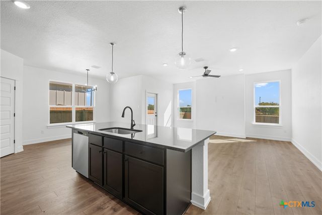 171 Grand Canyon Drive, Copperas Cove, TX 76522