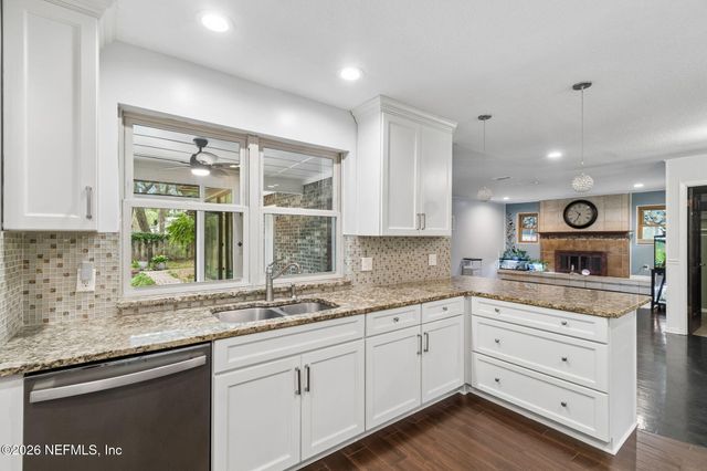 1631 ARROWHEAD Trail, Neptune Beach, FL 32266