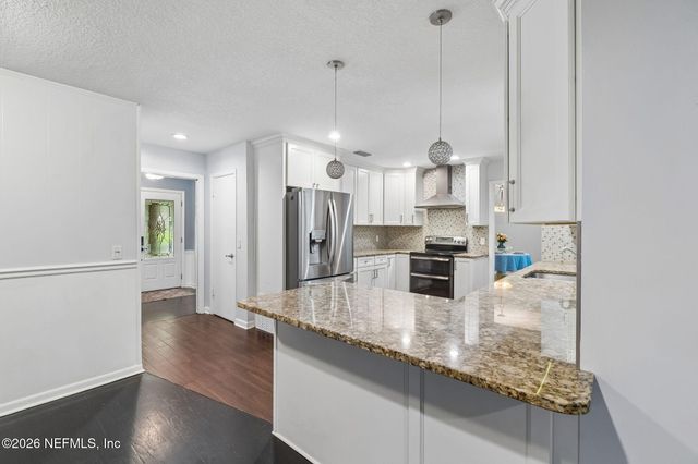 1631 ARROWHEAD Trail, Neptune Beach, FL 32266