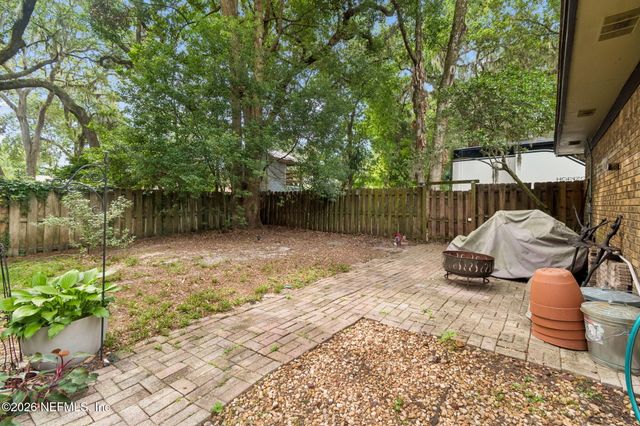 1631 ARROWHEAD Trail, Neptune Beach, FL 32266
