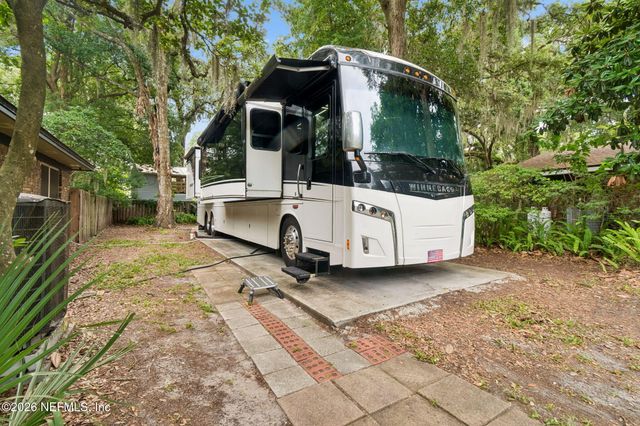 1631 ARROWHEAD Trail, Neptune Beach, FL 32266