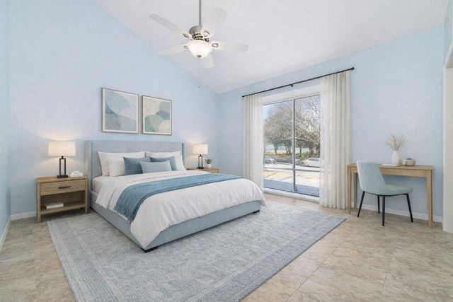 17 April Point Drive N, Conroe, TX 77356