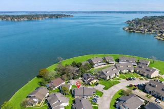 17 April Point Drive N, Conroe, TX 77356