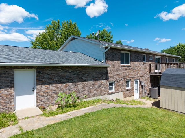 8461 E HIGHWAY OO, Hallsville, MO 65255