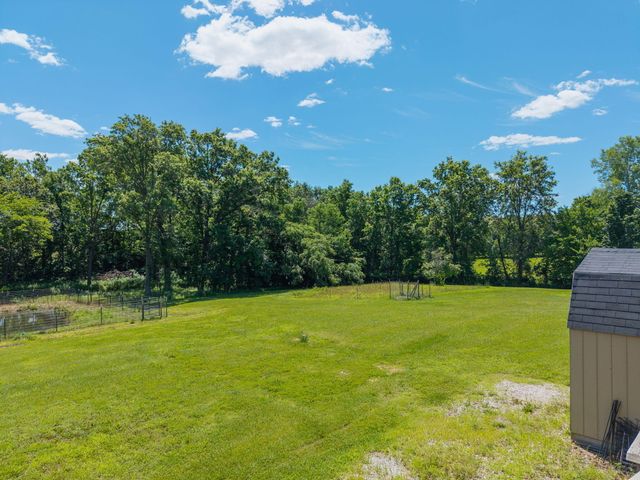 8461 E HIGHWAY OO, Hallsville, MO 65255
