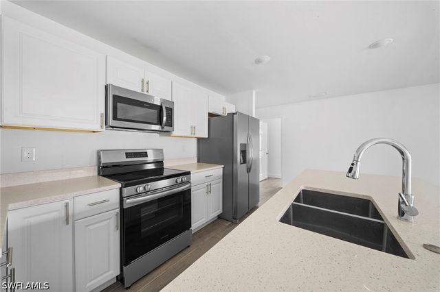 5022 25th ST SW, Lehigh Acres, FL 33973