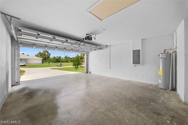 5022 25th ST SW, Lehigh Acres, FL 33973