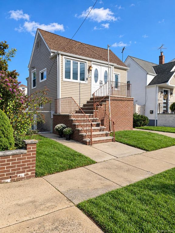 159-15 95th Street, Howard Beach, NY 11414 — photo 2