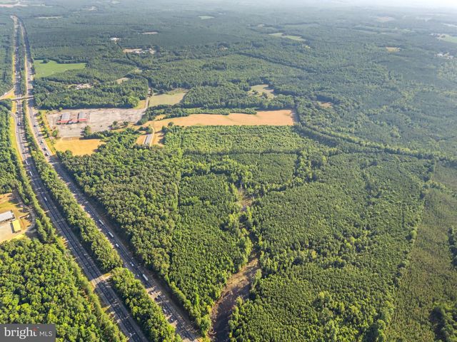 8448 LADYSMITH RD, Ruther Glen, VA 22546