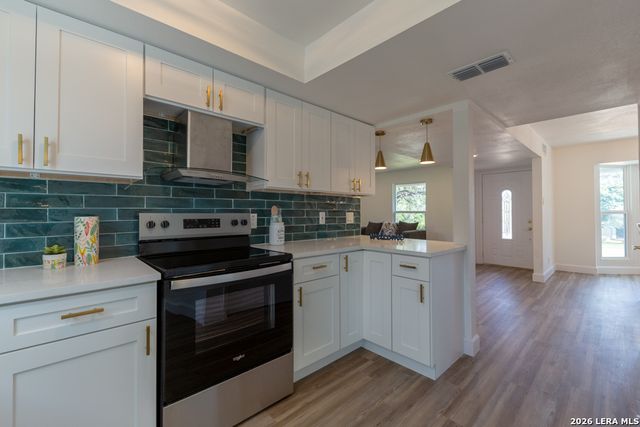 15611 HEIMER RD, San Antonio, TX 78232
