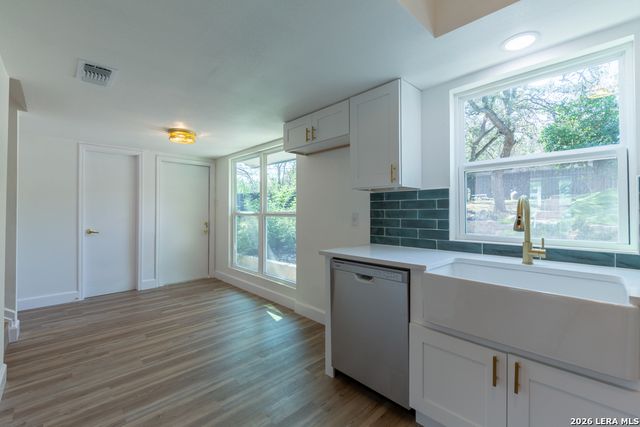 15611 HEIMER RD, San Antonio, TX 78232