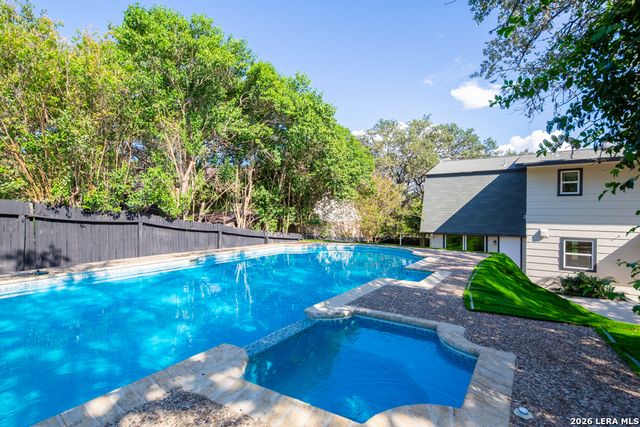 15611 HEIMER RD, San Antonio, TX 78232