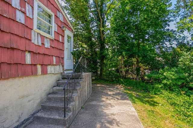 97 Maple Road, Rocky Point, NY 11778