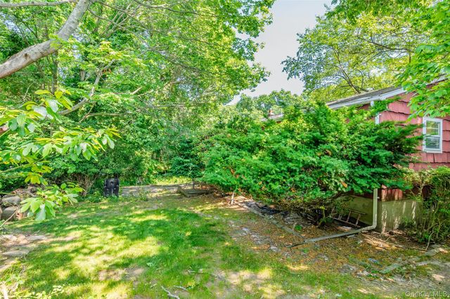 97 Maple Road, Rocky Point, NY 11778