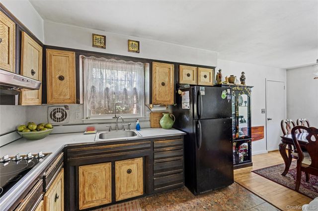 97 Maple Road, Rocky Point, NY 11778